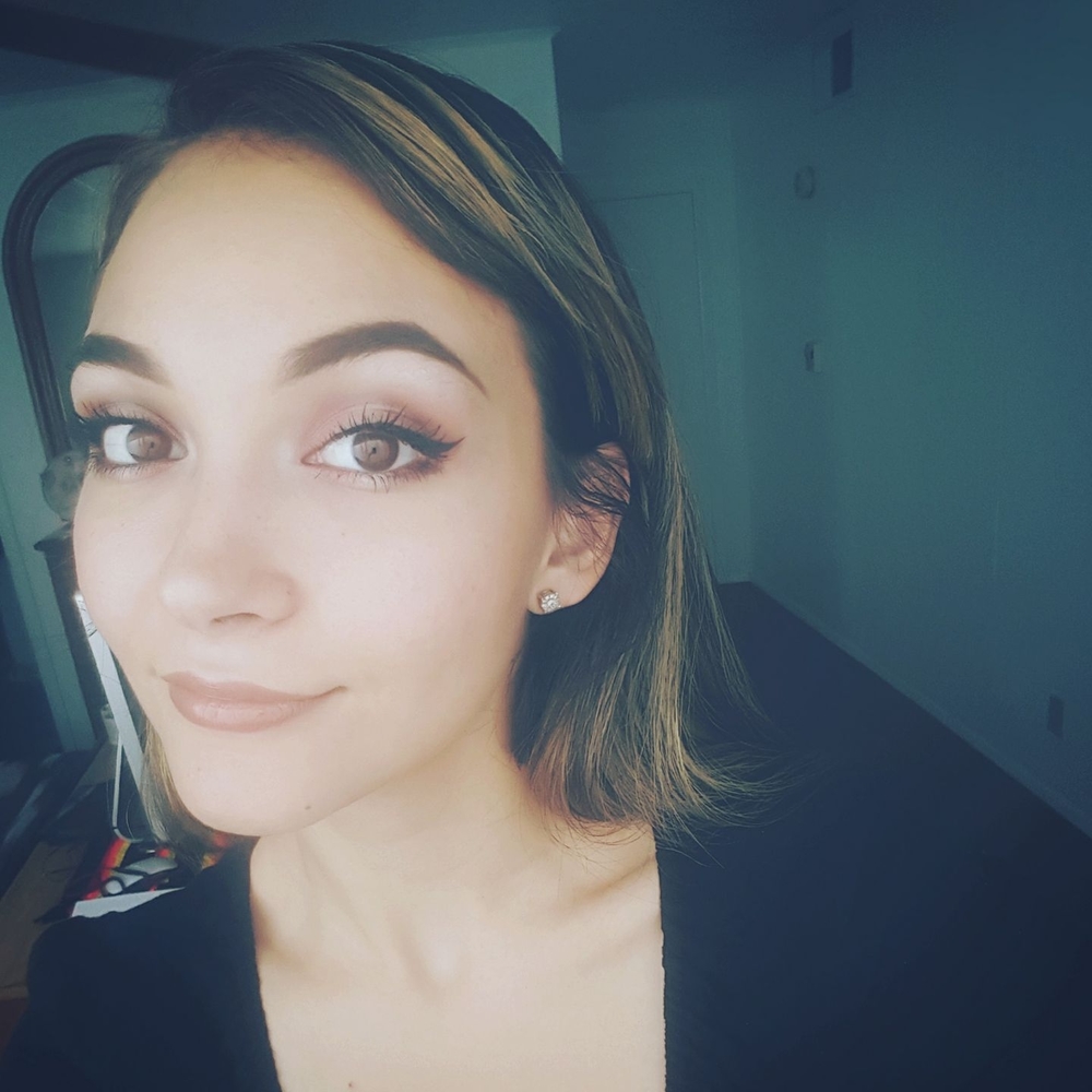 Meet your Posher, Viv